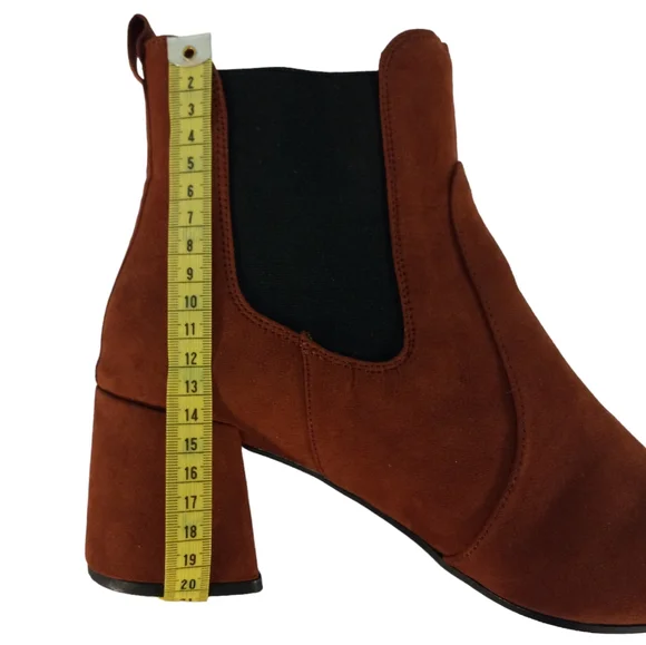 NWT | New Look Women's Square Toe Block Heel Faux Suede Ankle Boots | UK 9/US 11 - Picture 6 of 10